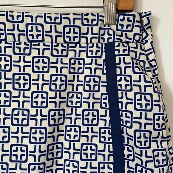 VK Sport Golf Skort Navy Yellow Print Size 8 - Picture 3 of 10